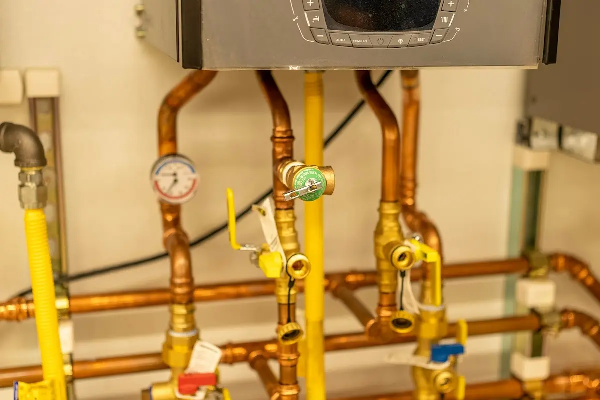 Licensed technician providing Emergency Plumbing for a homeowner in Felida